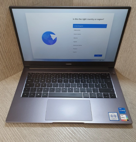 HUAWEI LAPTOP A