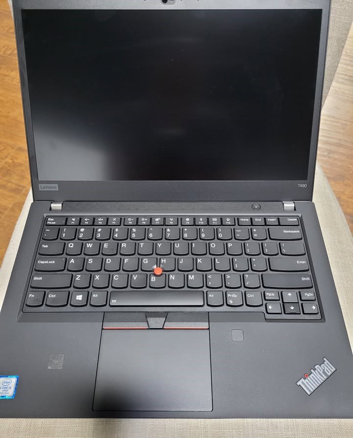 T490